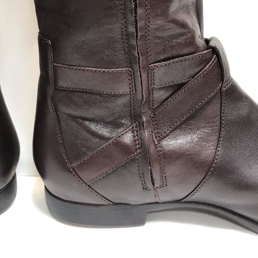 UGG Leather Boots - Picture 6 of 16